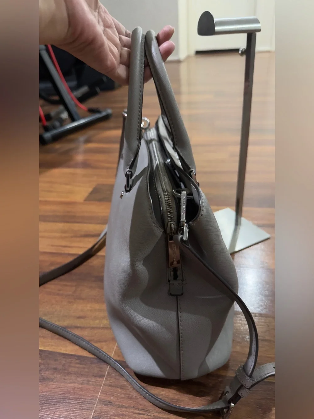 MICHAEL KORS GRAY SAVANNAH LARGE SATCHEL